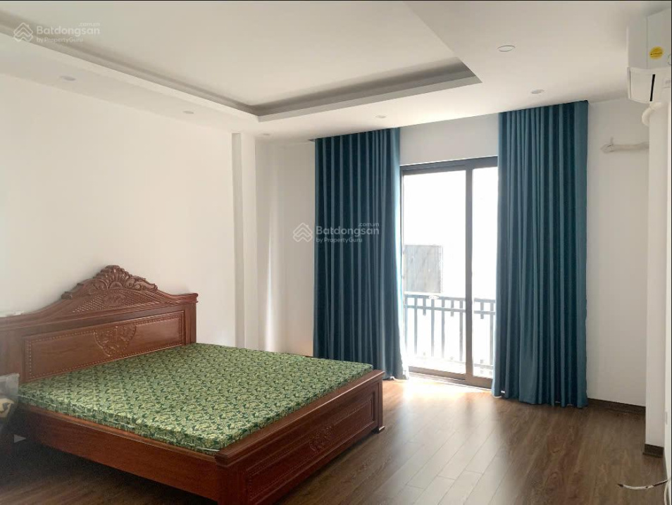 4-Floor House Near Nguyen Chi Thanh Street