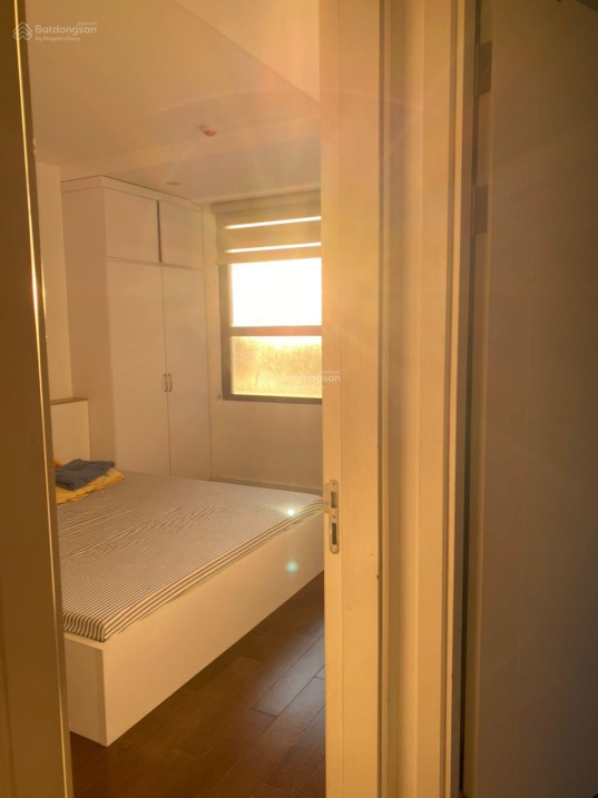 Spacious 3-Bedroom Vinhomes DCapitale Apartment