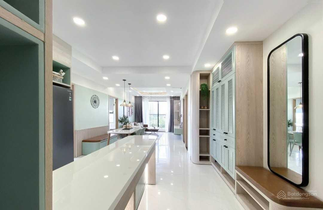 Modern 3-Bedroom Safira Khang Dien Apartment