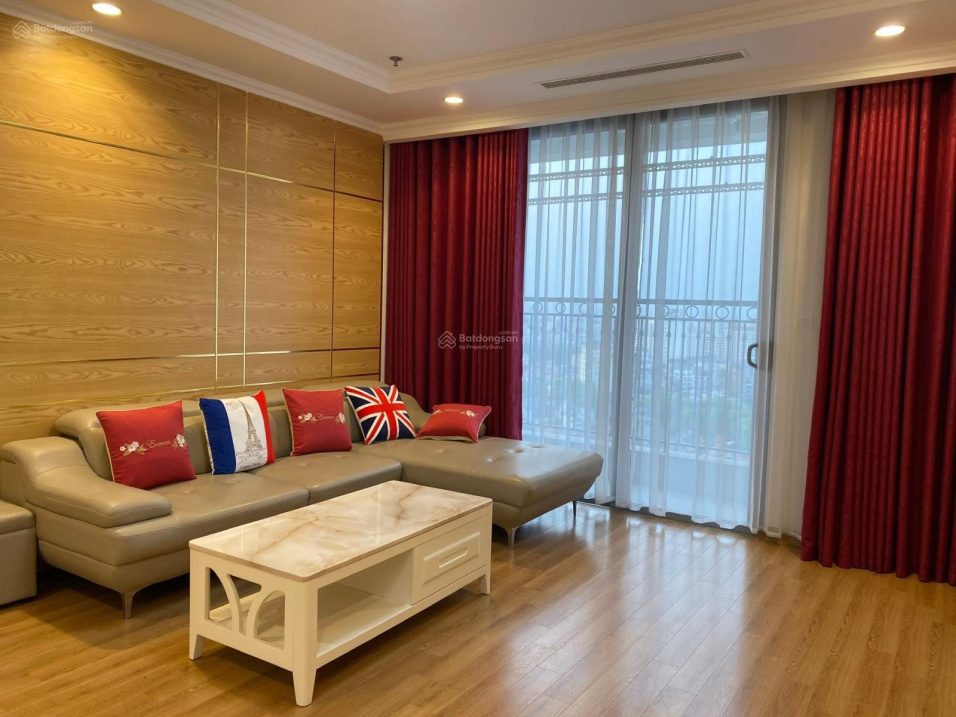 Modern 2-Bedroom Apartment with Full Furnishings