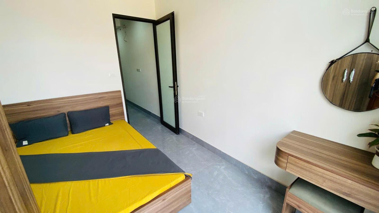 Modern 1-Bedroom Apartment Near Thang Long University