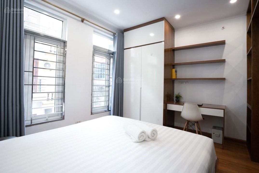 Fully Furnished Studio Apartment in Cát Linh, Đống Đa