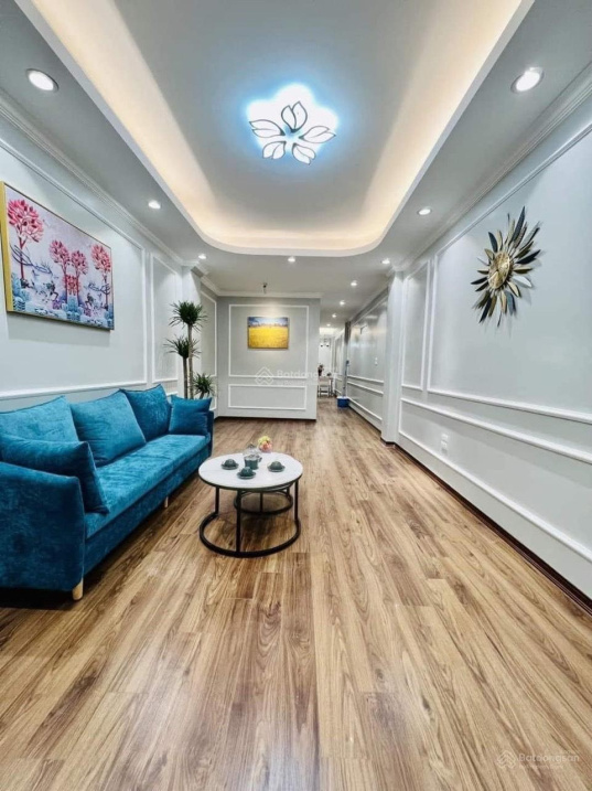 Modern 5-Floor House with New Interior
