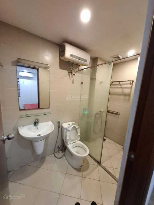 Modern 3-bedroom apartment in New Space, Giang Bien, Long Bien, Hanoi