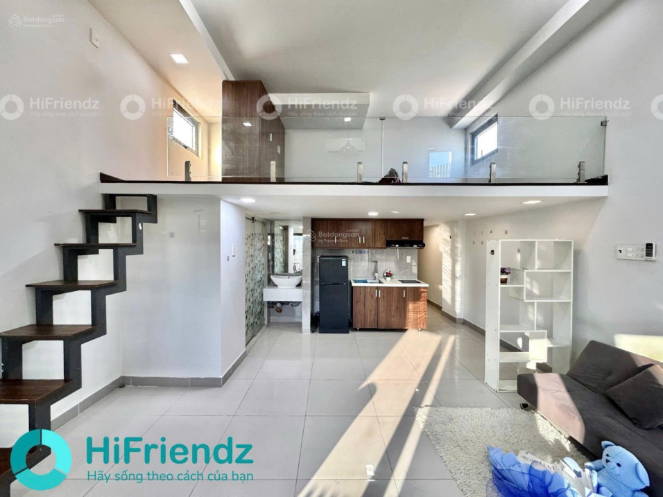 Modern Loft-Style Mezzanine Apartment with Full Furnishings