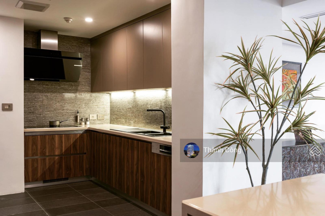 130m² Modern 3-Bedroom Apartment with TV Tower View