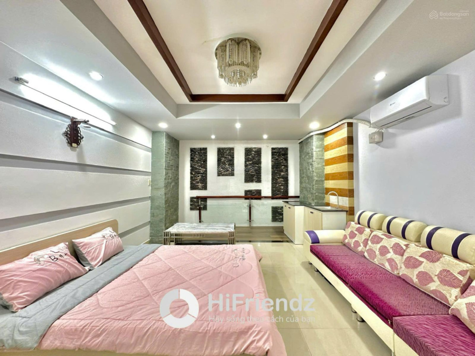 Modern Studio With Full Amenities in District 10