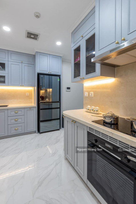 Spacious 3-Bedroom Apartment in Sun Grand City, Thụy Khê, Tây Hồ, Hanoi