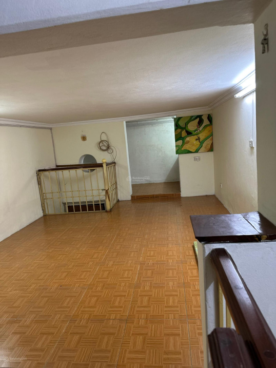 2nd Floor Collective Housing Apartment on Duong Thanh Street