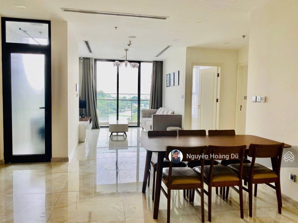 Modern 3-Bedroom Apartment in Vinhomes Golden River