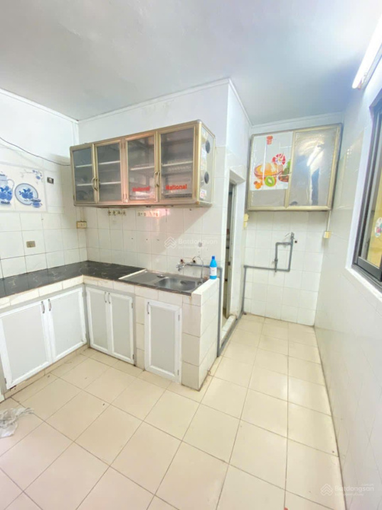 Apartment at Nguyen Chinh, Tan Mai, Hoang Mai District