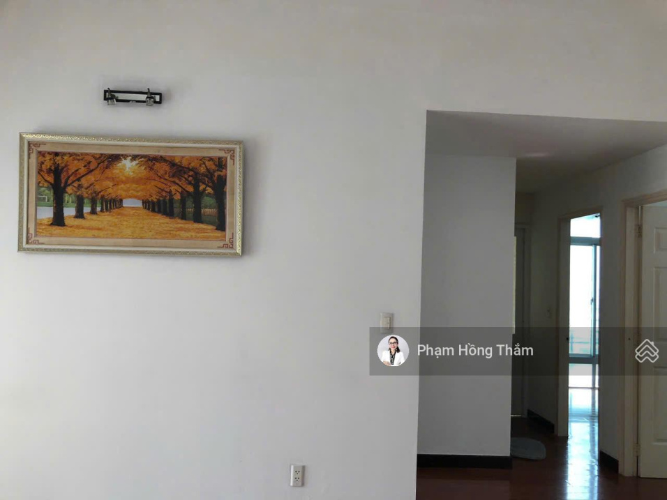 Spacious 2-Bedroom Apartment in District 11 with City Views