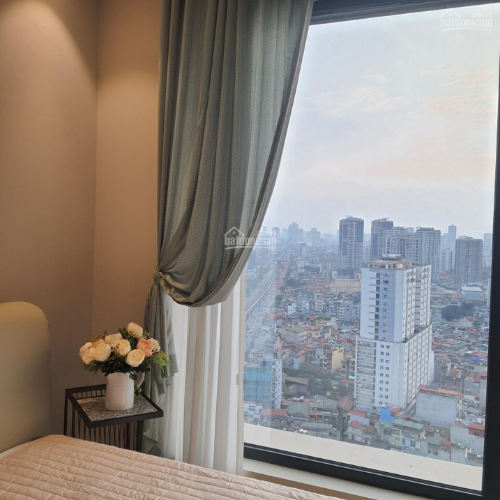 Modern 2BR Apartment with City View