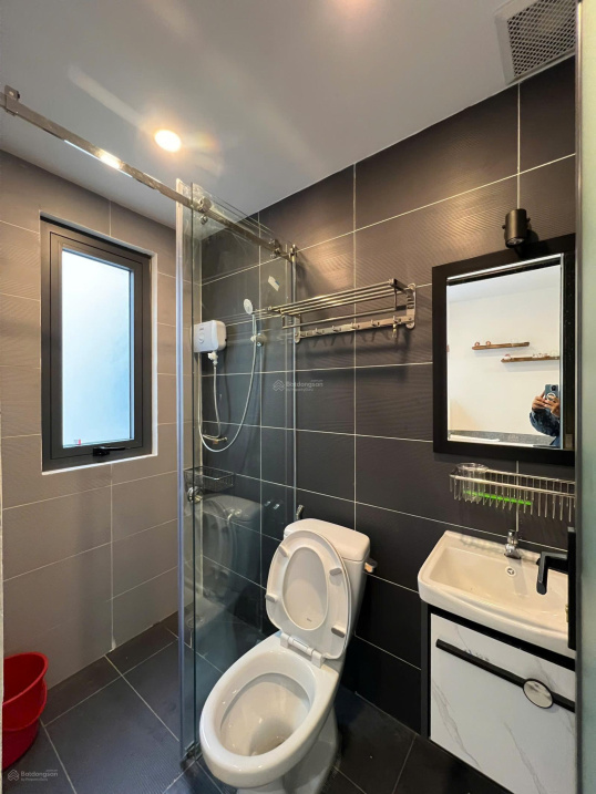 Modern 30m² Studio with Garden Near Le Van Sy