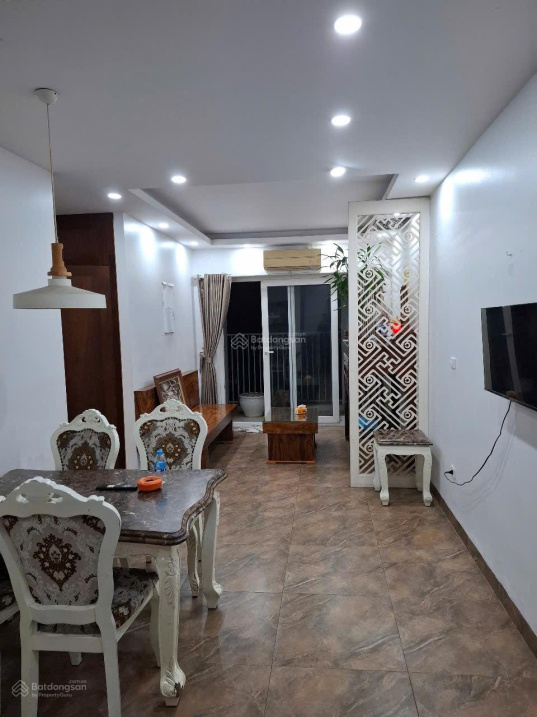 Modern 3-bedroom apartment in New Space, Giang Bien, Long Bien, Hanoi