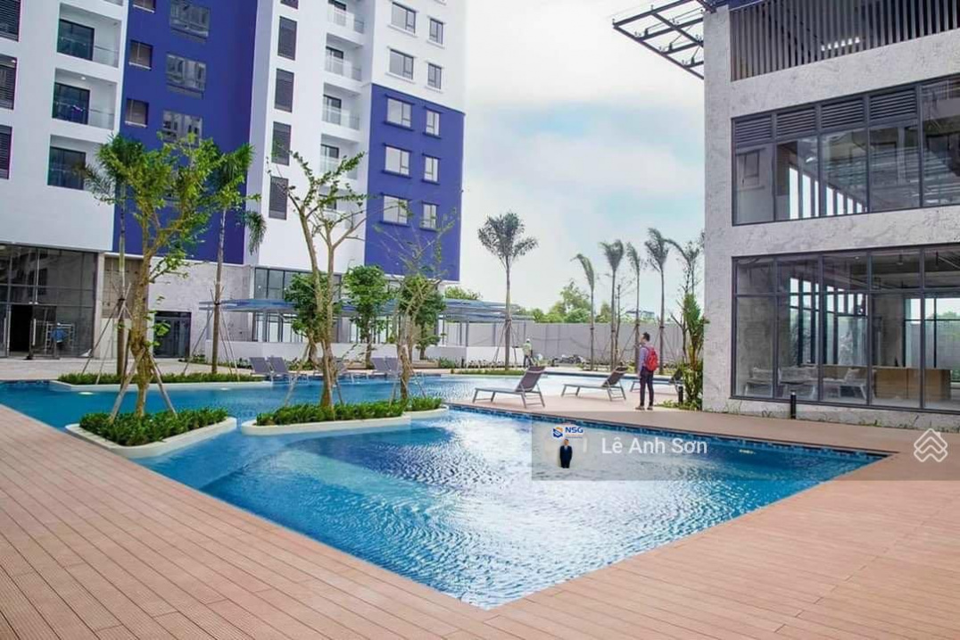 Modern 57m² Apartment with Pool in C SkyView