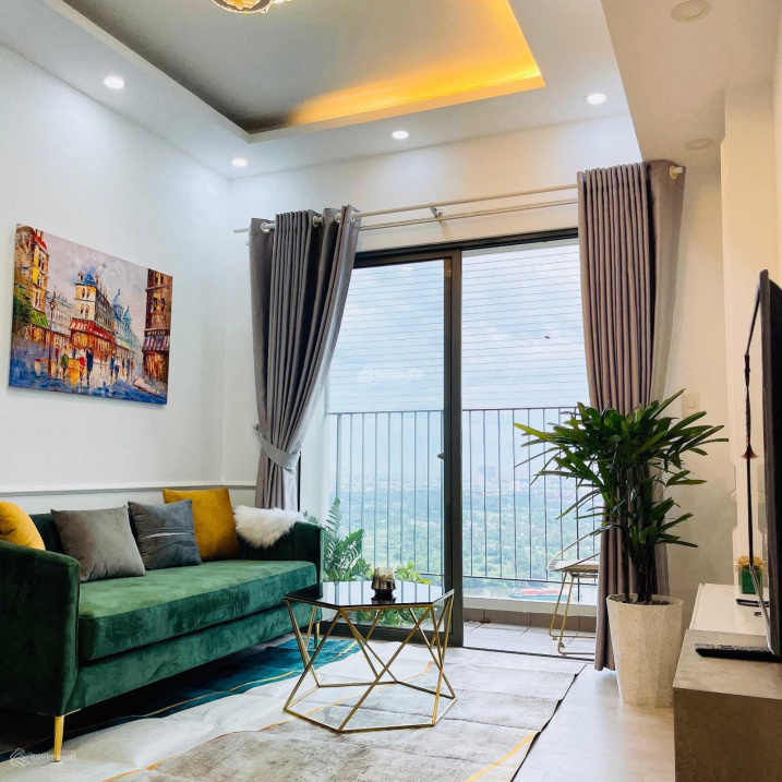 Modern 3-Bedroom Apartment with City View