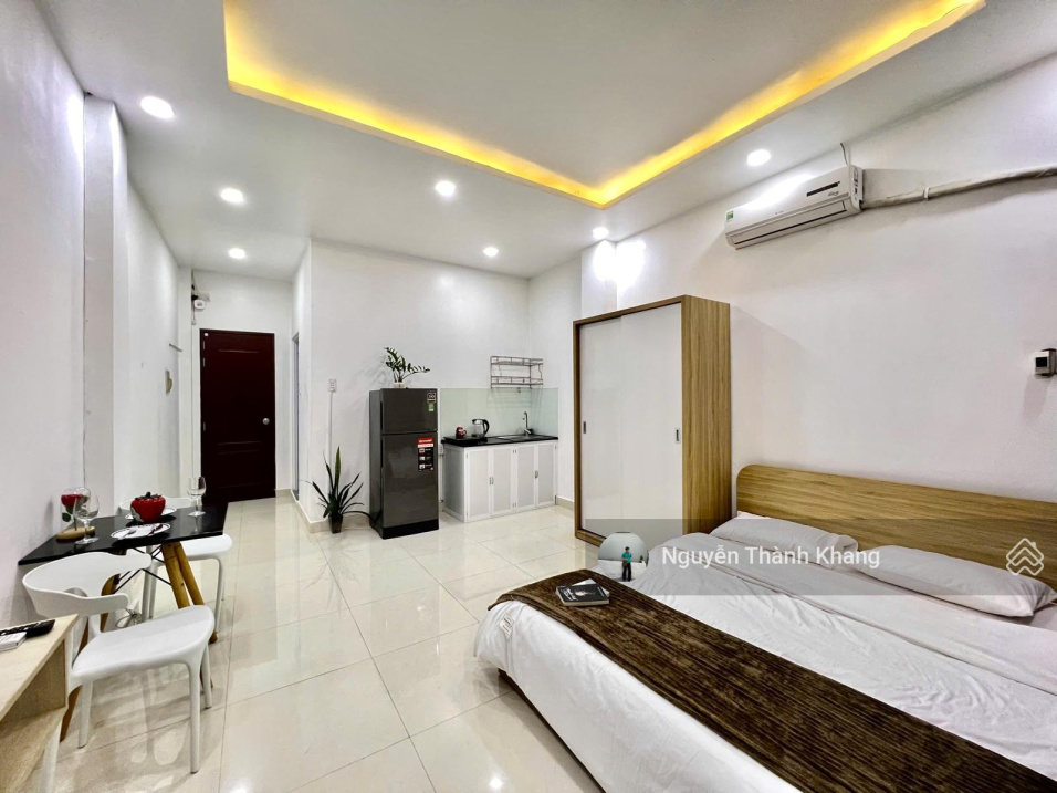 Modern Studio Apartment Near Universities and Mall