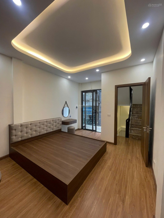 Modern 3-Bedroom Duplex with Designer Finishes