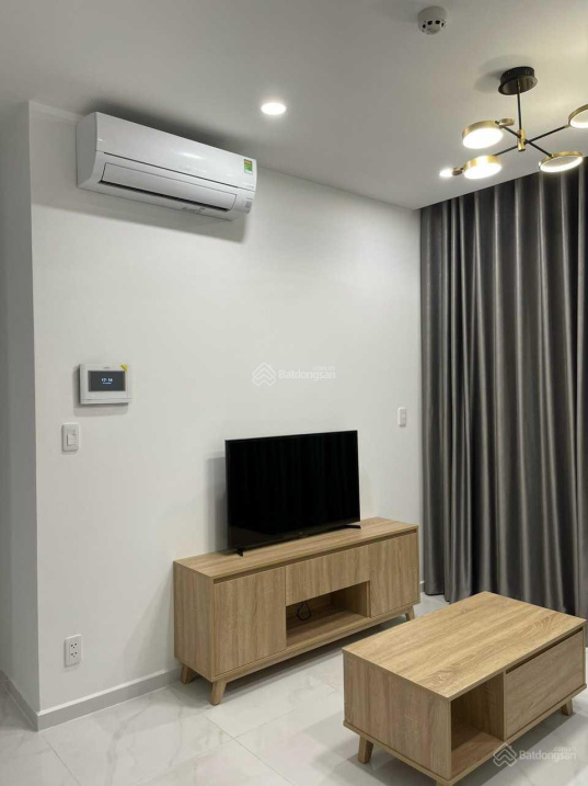 2 Bedroom Apartment with Modern Amenities Near Metro