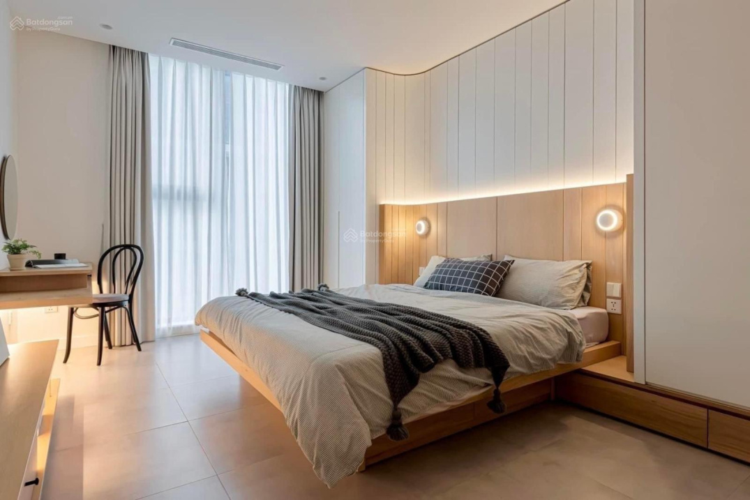 2-Bedroom Apartment at Sun Ancora, 3 Lương Yên