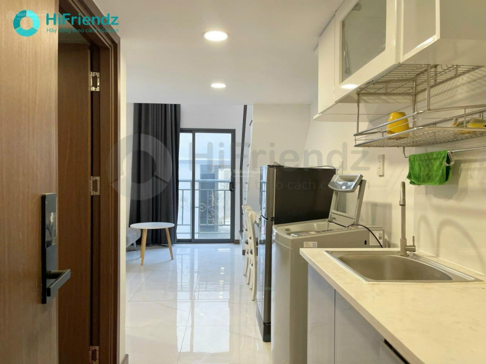 Modern Duplex Apartment with Full Furnishings Q2