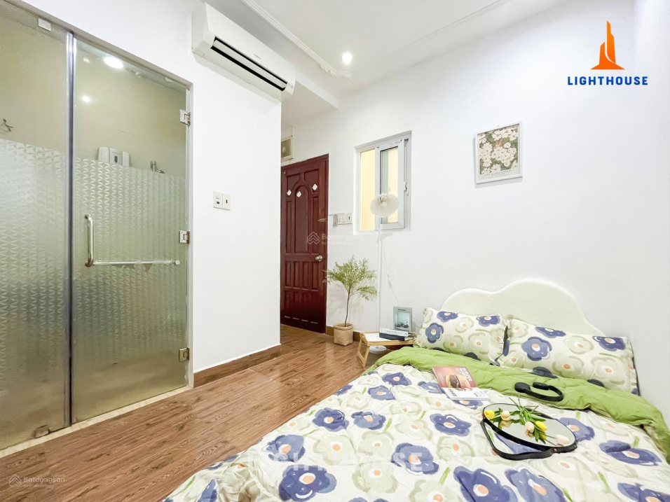 Modern Studio Apartment Near Cong Hoa