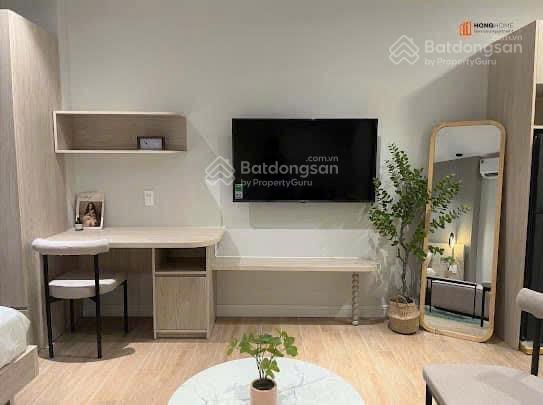 Modern Studio Apartment with Full Amenities