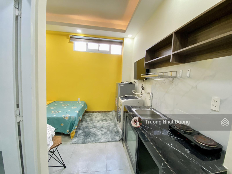 Modern Studio Apartment with Full Amenities
