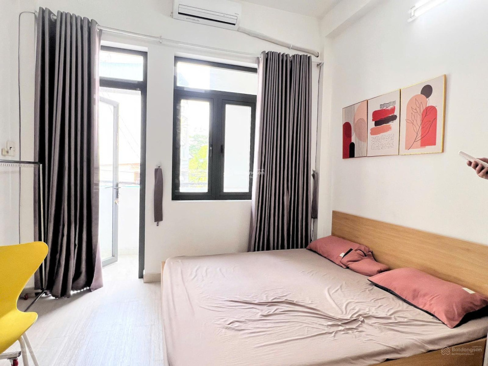 Modern 40m² Studio with Kitchen and Bathroom
