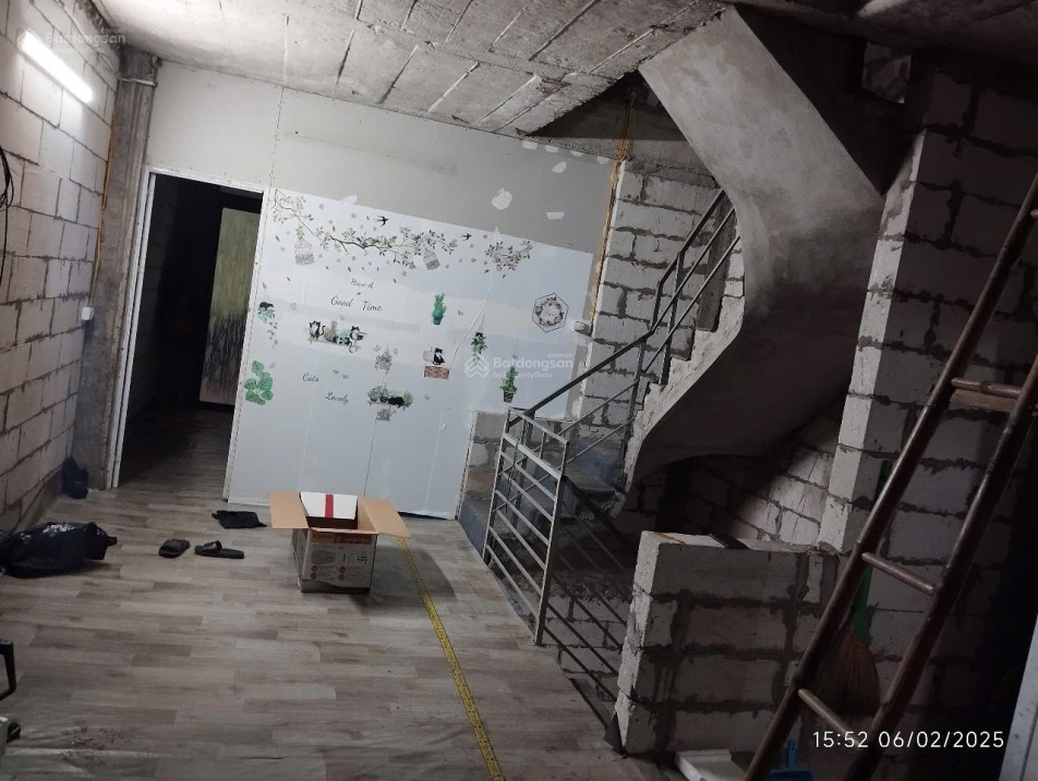 Доступний таунхаус поблизу міського району Ао Сао, Тінь Лієт, Хоанг Май, Ханой