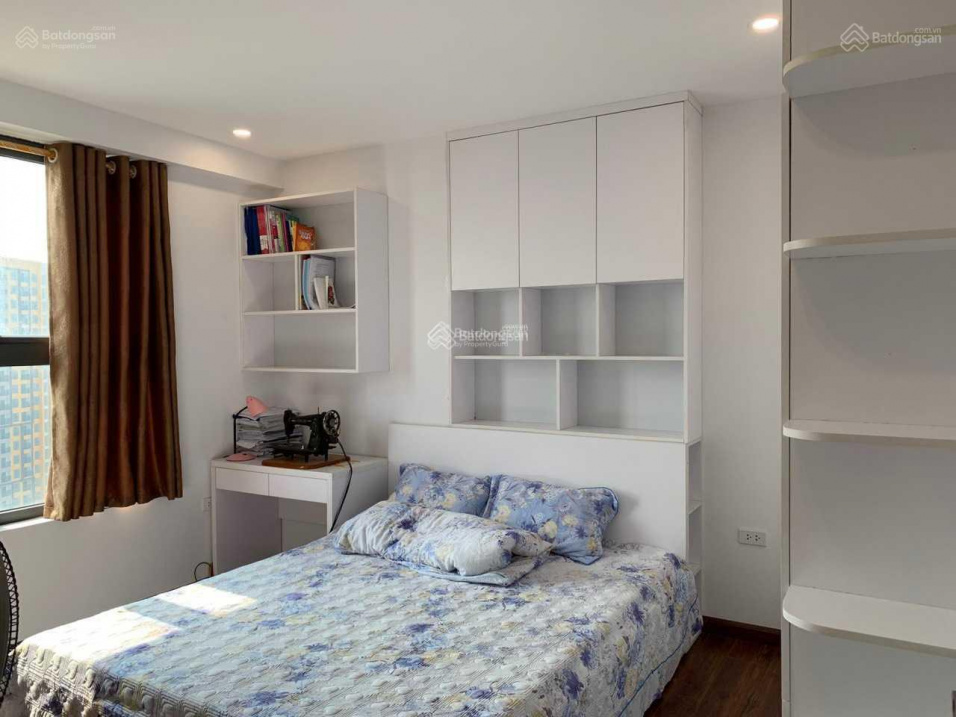Spacious 3BR Apartment with Full Furnishings