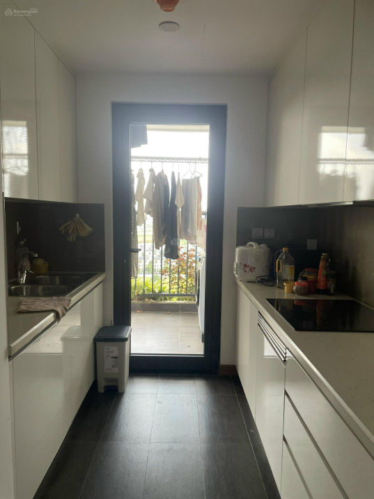 Spacious 3-bedroom apartment in 6th Element, Tay Ho, Hanoi