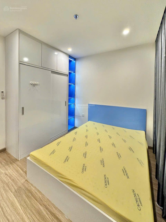 Modern 3-Bedroom Vinhomes Apartment with Full Furniture