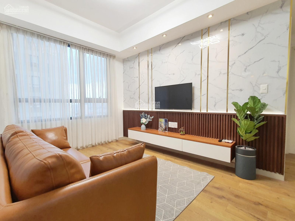 Modern 78m² Apartment with Designer Interior in District 4