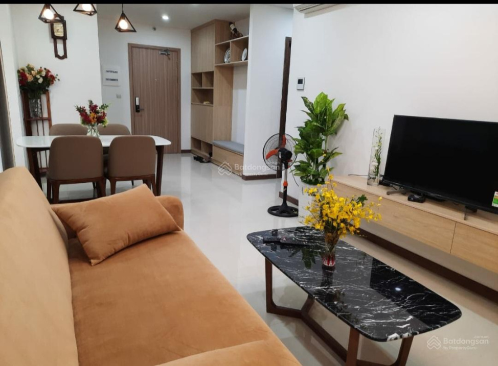 Golden Mansion Apartment in Phu Nhuan - Spacious 2BR