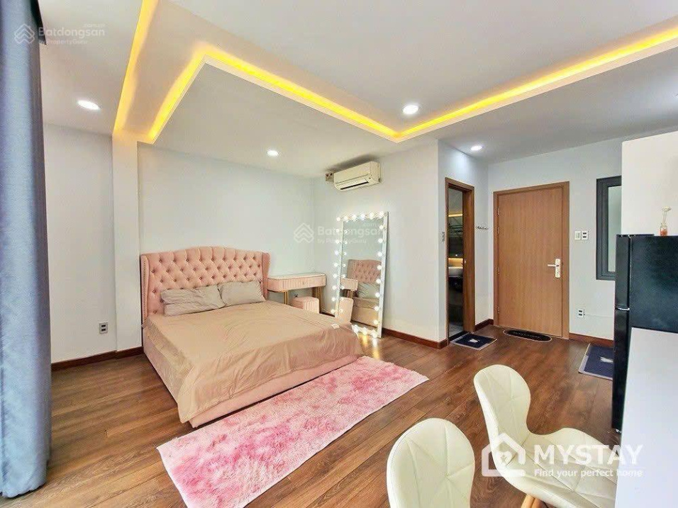 Modern Studio with Designer Interior in Binh Thanh