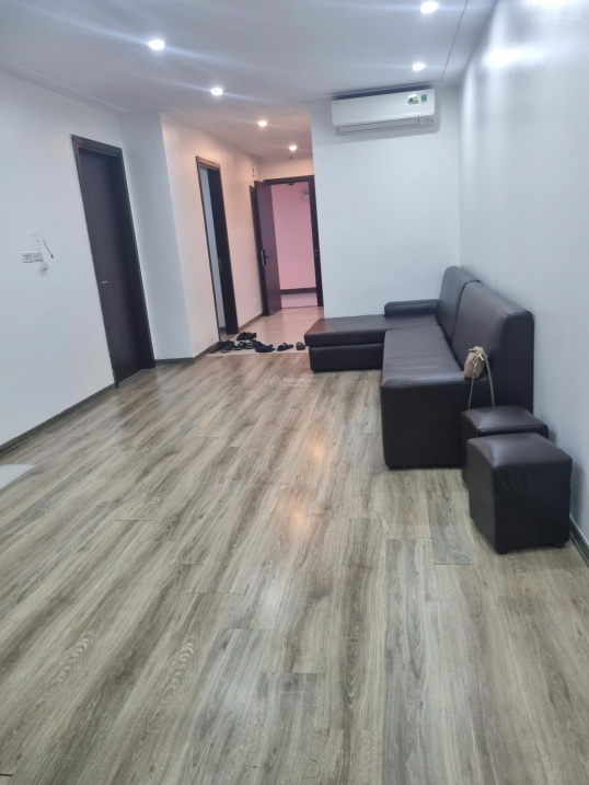 Spacious 3-Bedroom Apartment Near Aeon Mall