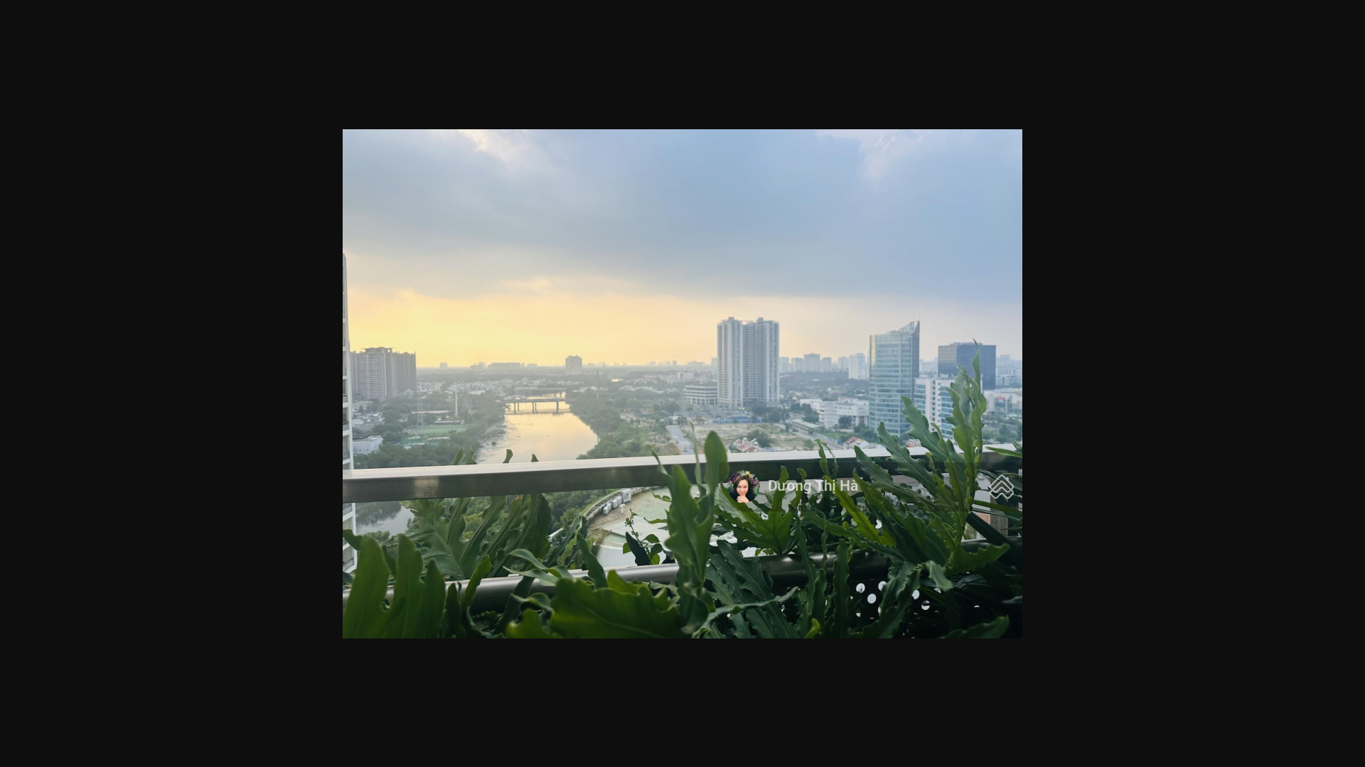 Modern Riverside Apartment in Phu My Hung