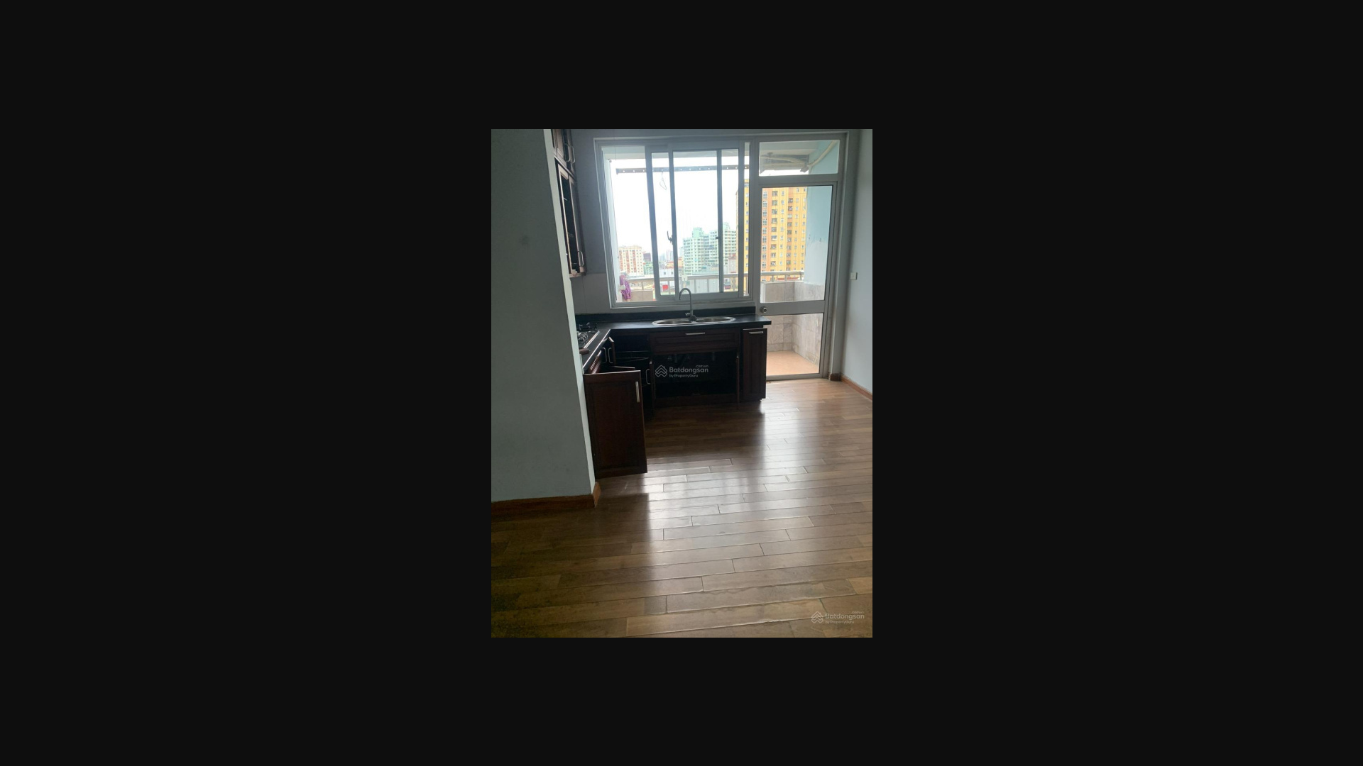 Modern 2-Bed Apartment Near Cau Giay Park