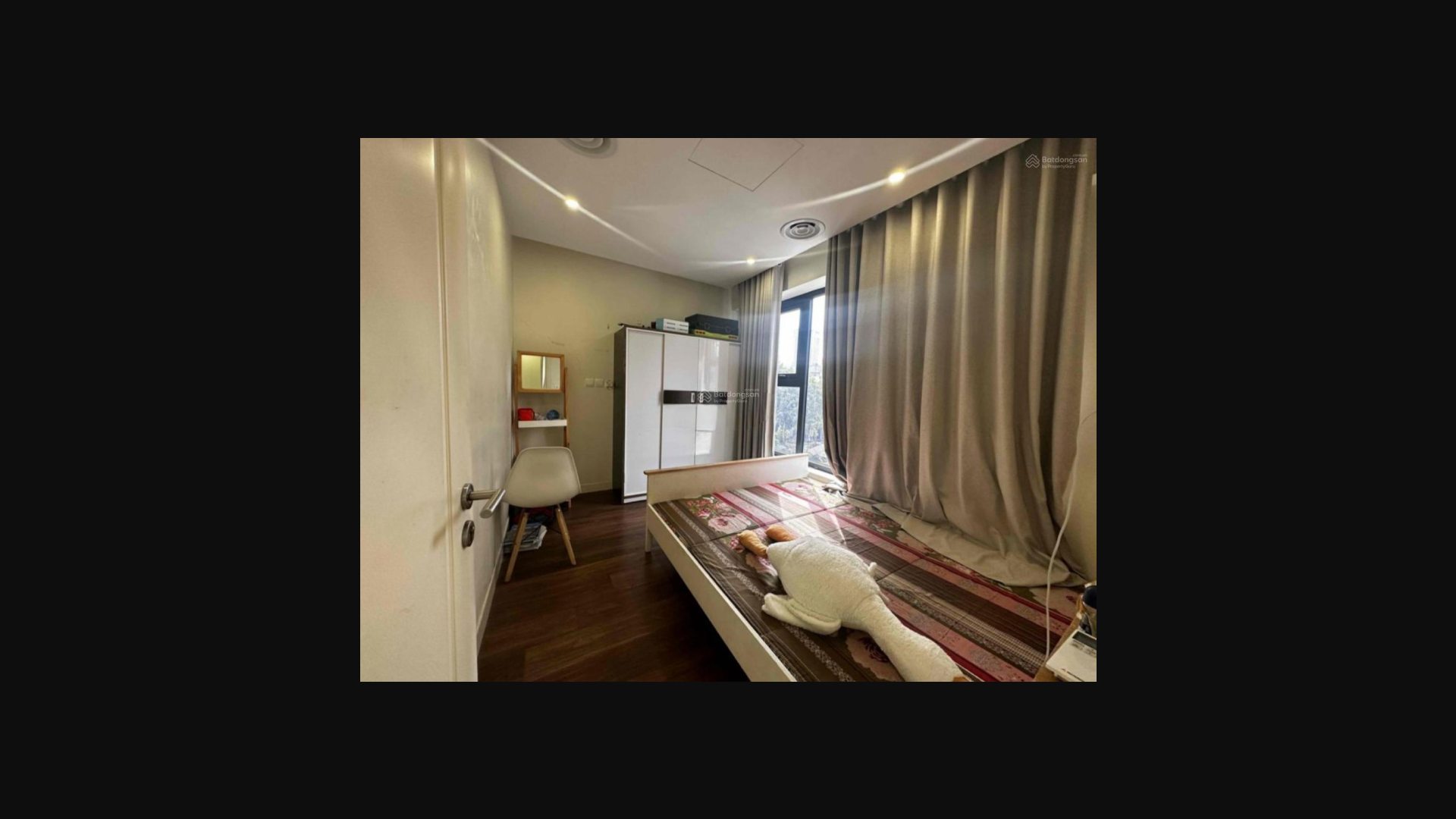 Modern 2-Bed Apartment with Full Amenities