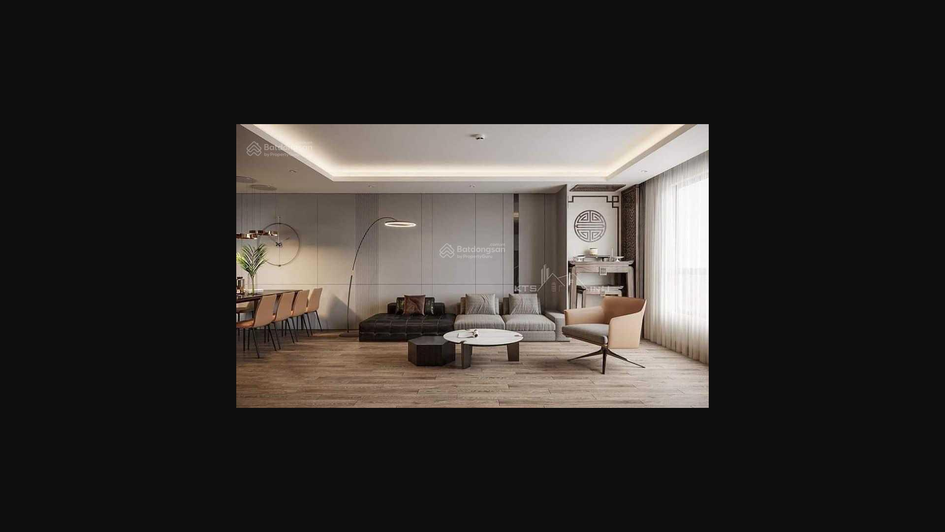 Modern Riverview Apartment with Gym and Garden