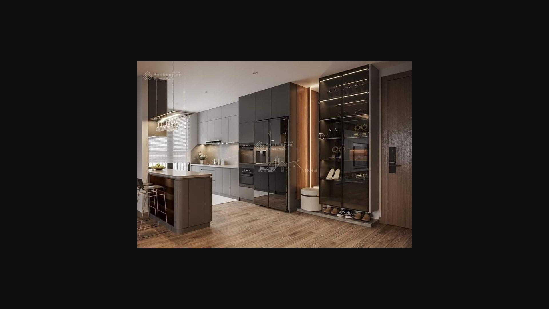 Modern Riverview Apartment with Gym and Garden