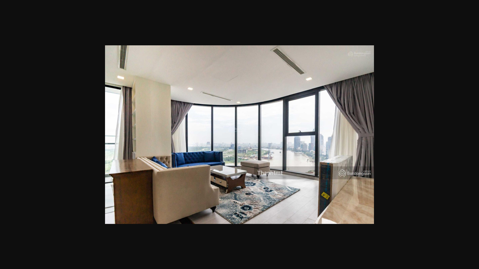 Luxurious 3BR Riverside Apartment in Vinhomes Golden