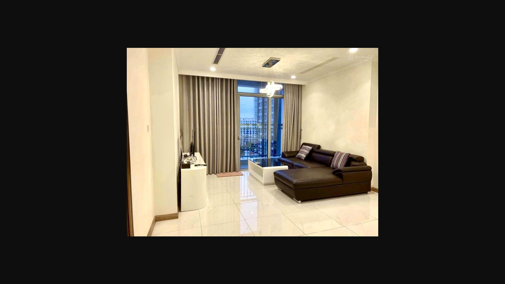 Modern 55m² Apartment with City View