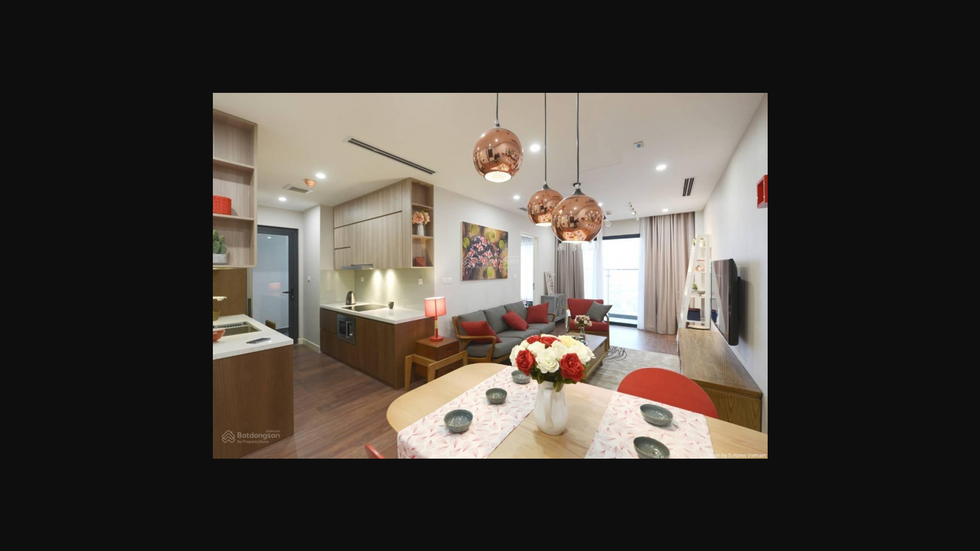 Luxury 2-Bed Apartment with Designer Interior