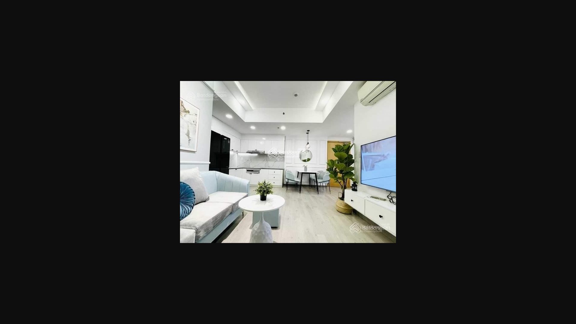 Modern 80m² Apartment with 2 Bedrooms Gold View
