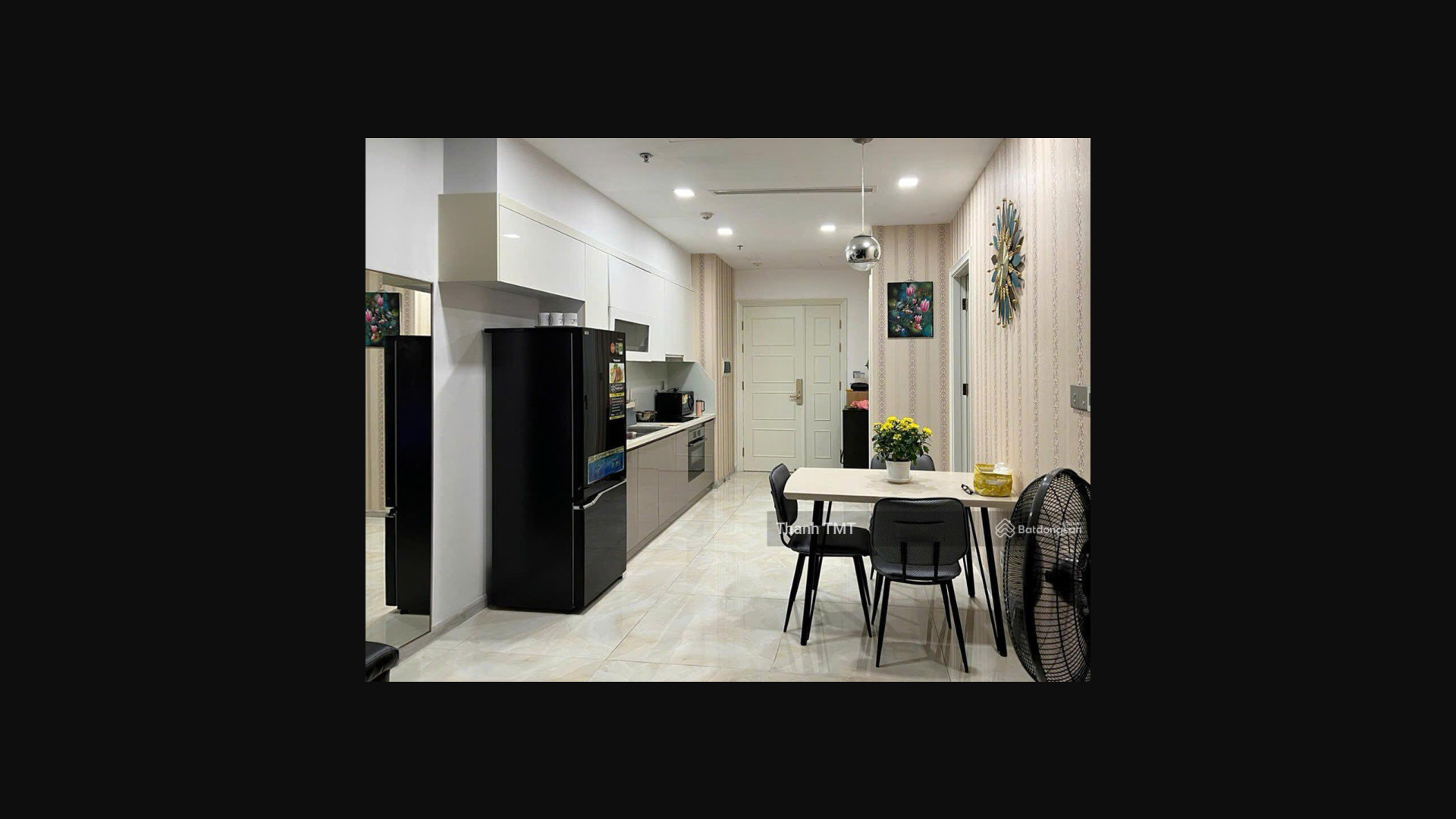 Modern 1-Bedroom Apartment in Vinhomes Golden River