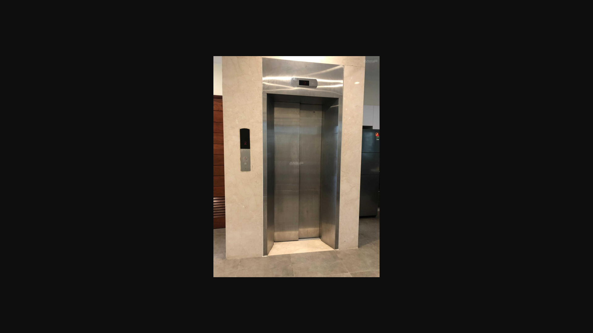 Luxury 160m² Vinhomes Villa with Private Elevator
