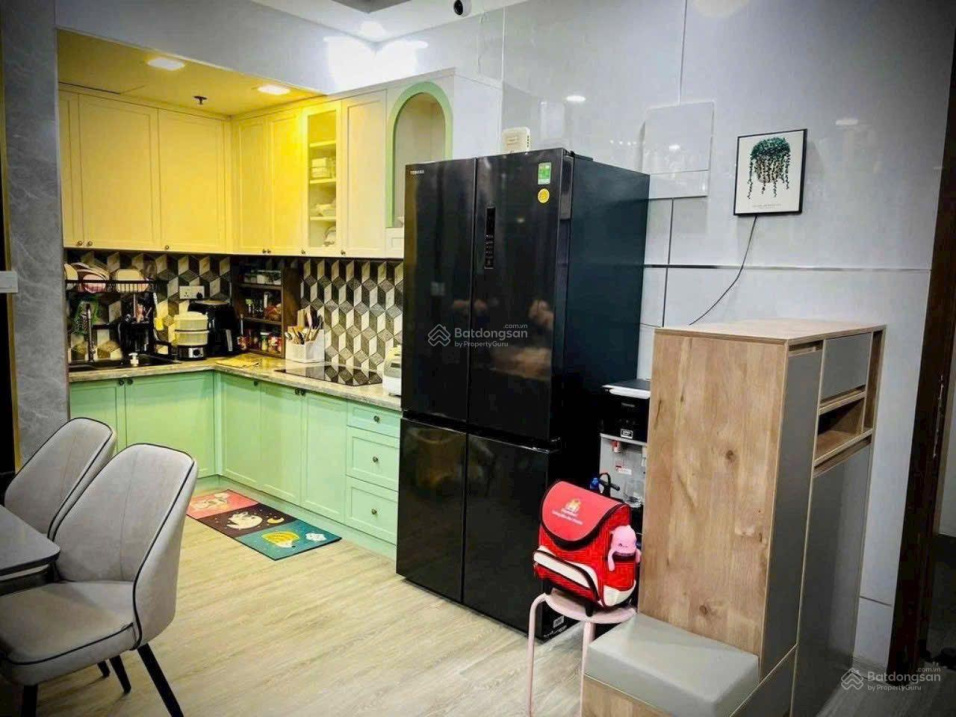 Modern 2-Bed Apartment in Celadon City